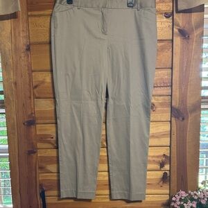 Van Heusen Women's Cropped Tan Pants